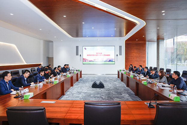 1639030257790924p90C.jpg 1.jpg