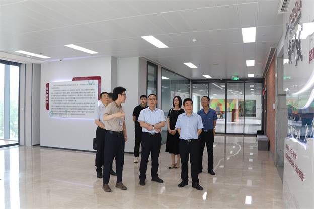 1657092616336379pE90.jpg IMG_1446.jpg