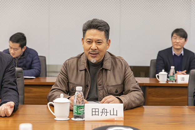 16577628373055259D2B.jpg 3V7A9865.jpg