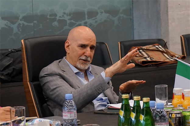 168205356528620415F4.jpg 2.jpg