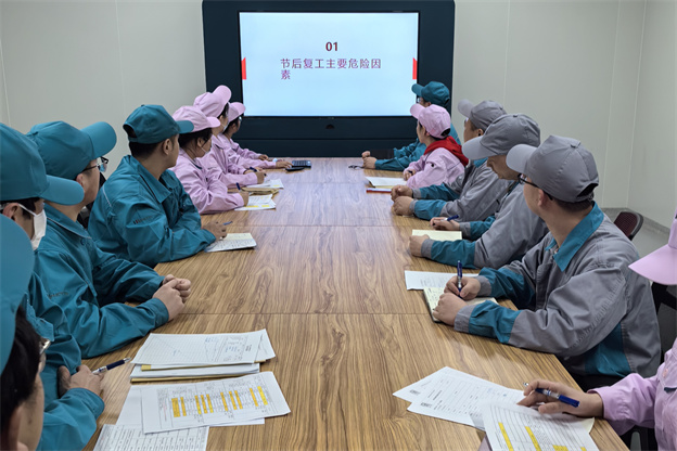 1708420589457987B3D4.jpg 3.jpg