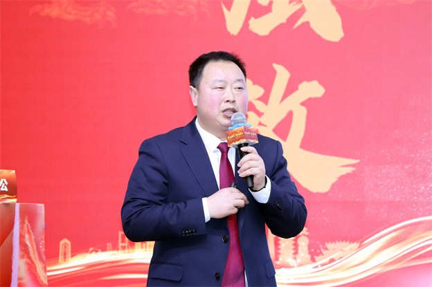 1709089212129710E72F.jpg 3-1.jpg