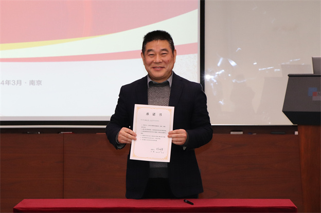 170977240210072442DE.jpg 4-1.jpg