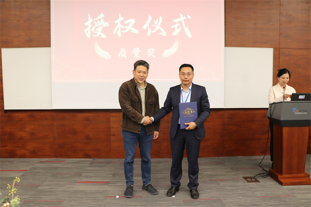 17126462711138573DA4.jpg 4-3.jpg