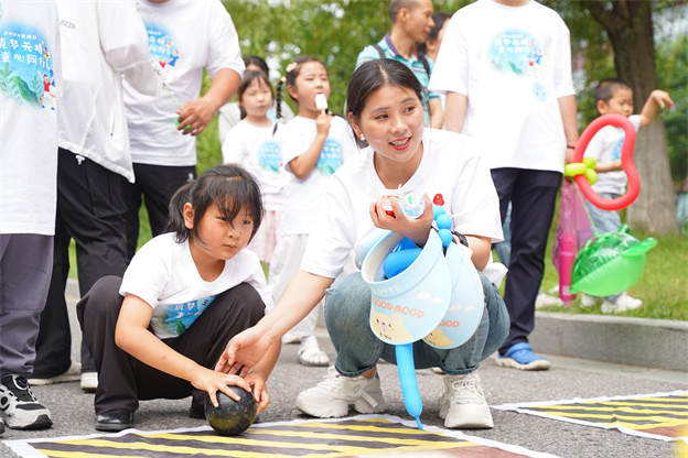 17173831853160688B53.jpg 4-1.jpg