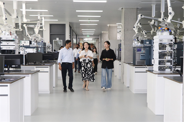 17186944473721812206.jpg 2-2.jpg