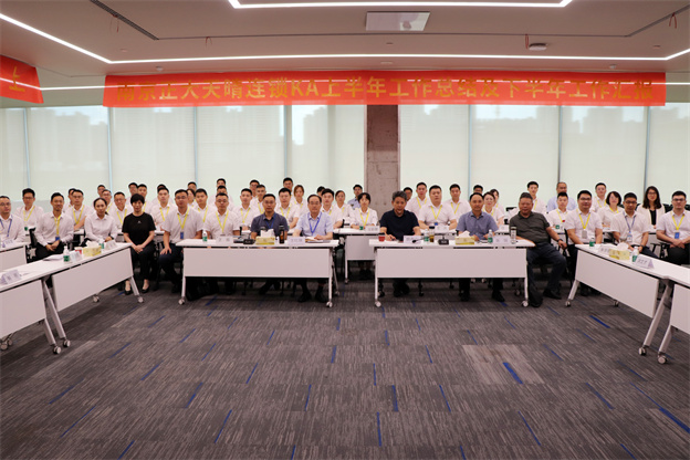 1722391599113281CA68.jpg 15.jpg