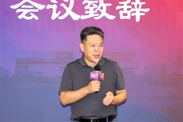 1725420502599863E52D.jpg 2.jpg