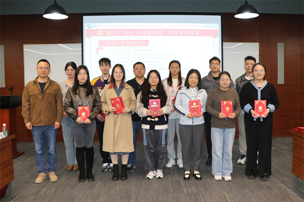 17295910397087335BA8.jpg 2-6.jpg