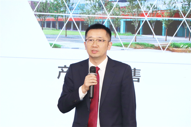 1733463666750646F2F0.jpg 3.5.jpg