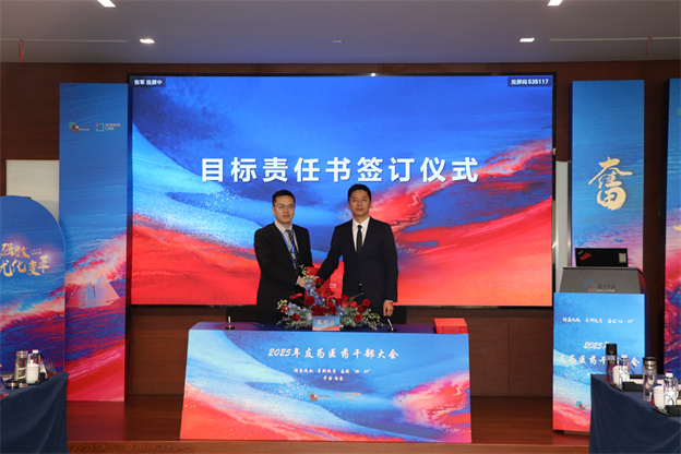 1735301949761791EBF5.jpg 4.9.jpg