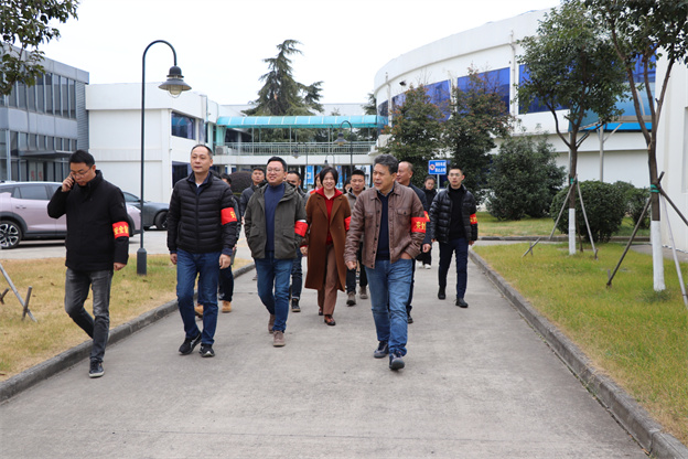 1737704564135808ED2F.jpg IMG_4636.jpg