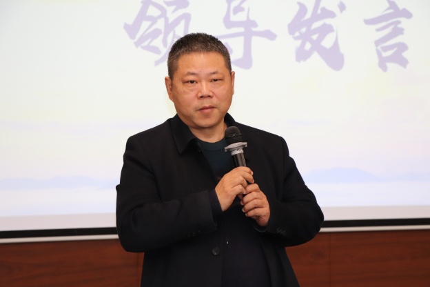 1739951371337756779D.jpg 4.2.JPG