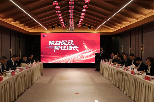 1740974469977682B64D.jpg 1_1.JPG