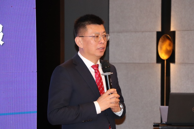 1740974555392880p5B0.jpg 6.JPG