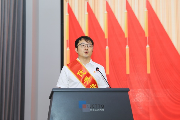 17498167347836949741.jpg 7.1.JPG