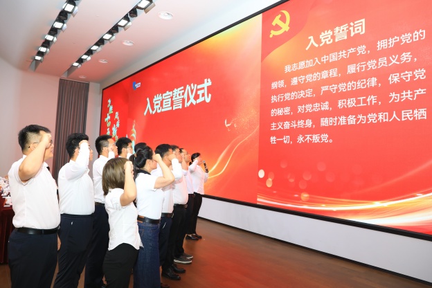 1749816761581230p32A.jpg 8.1.JPG