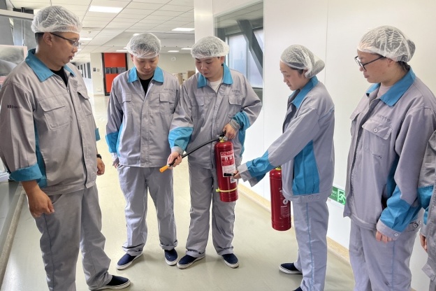 175222600997849936A4.jpg 2.4.jpg