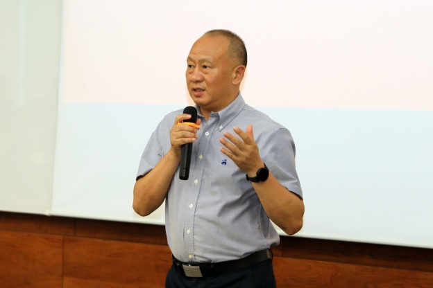 1752226043119357BB46.jpg 4.3.JPG